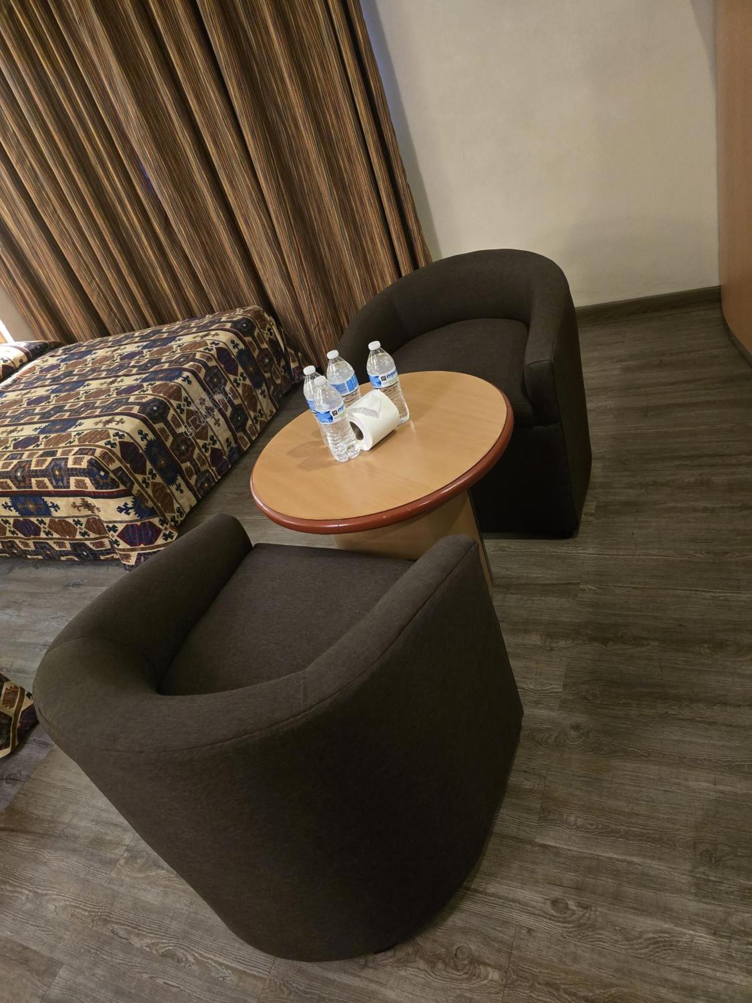 Hotel Y Villas Gran Via Mexikóváros Kültér fotó