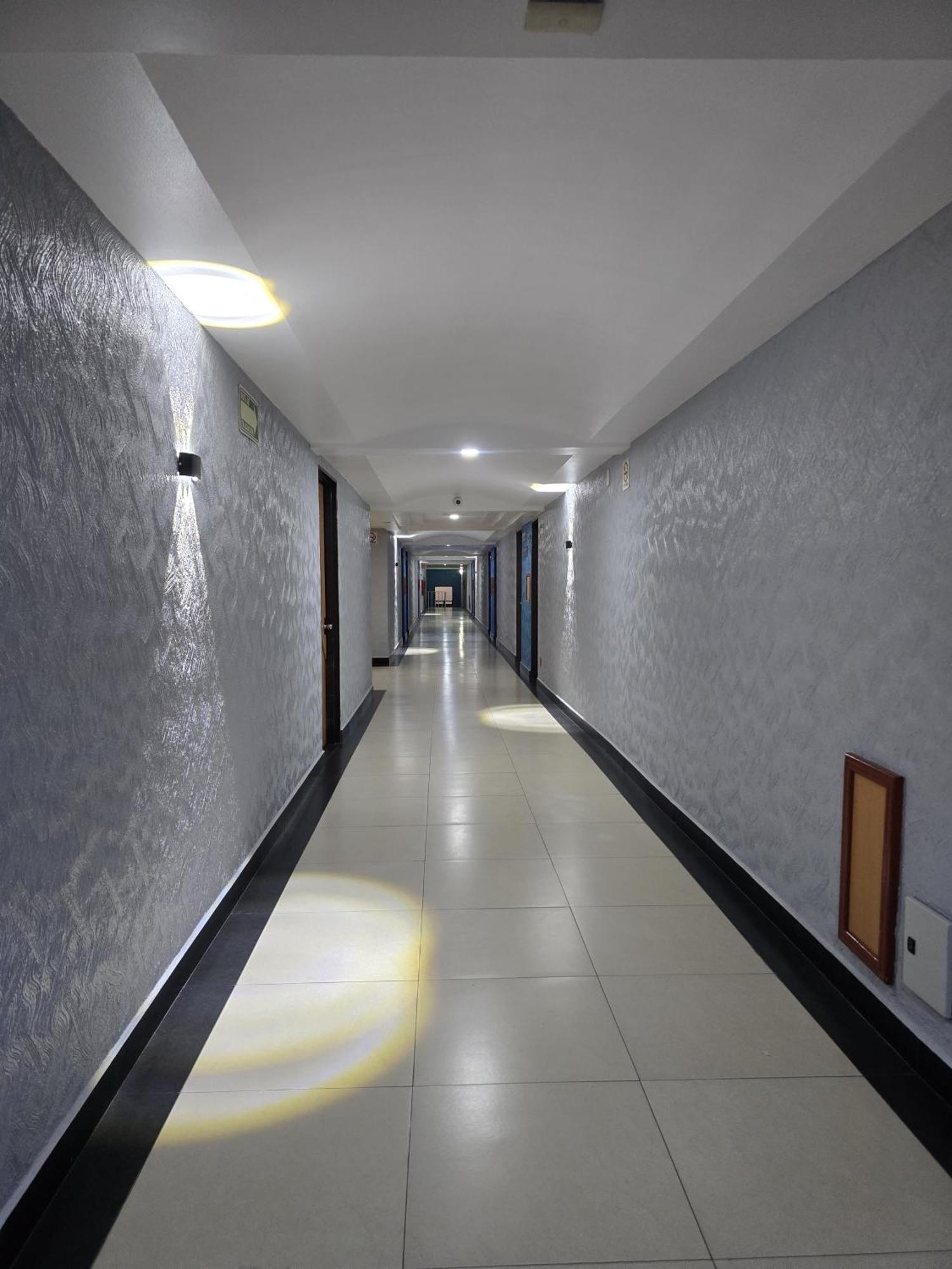 Hotel Y Villas Gran Via Mexikóváros Kültér fotó